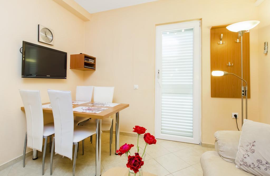 Appartement Oaza Tribunj Sea View Chambre photo